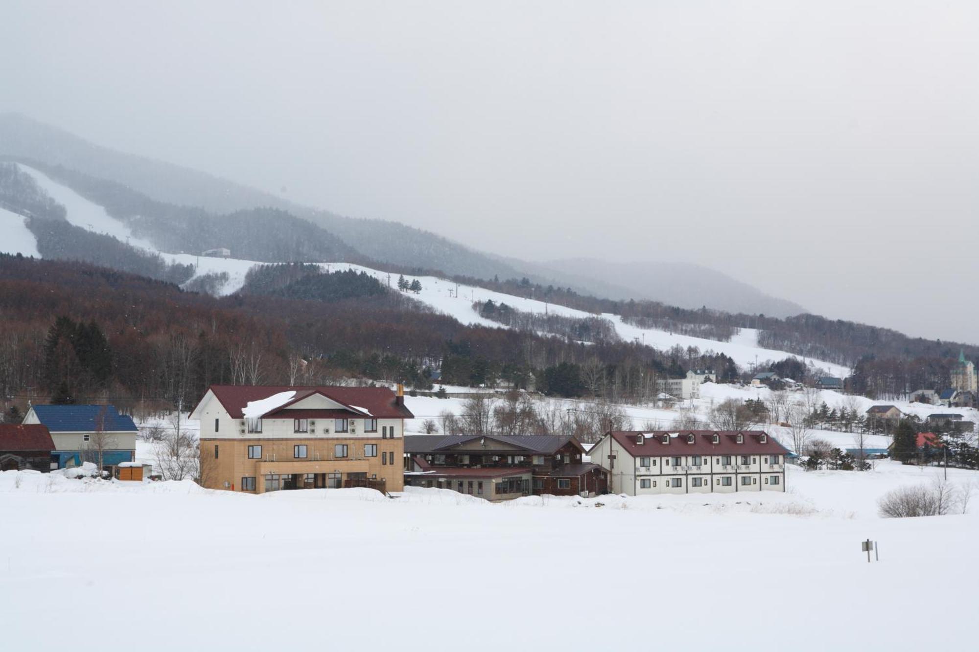 Resort Inn North Country NakaNakafurano Buitenkant foto